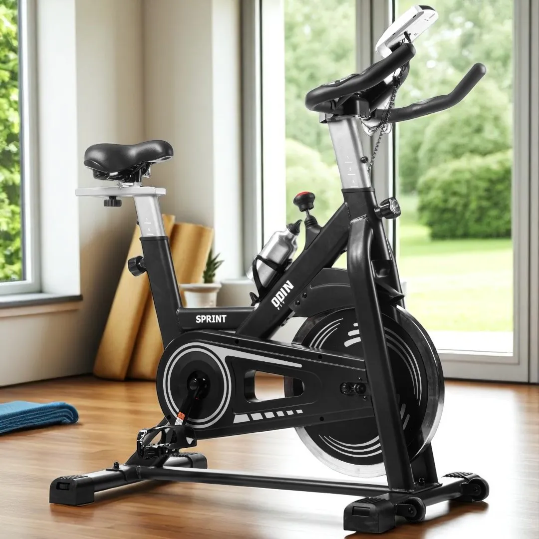 A bicicleta ergométrica spinning Odin Fit Sprint 13 kg é o equipamento perfeito para quem busca praticidade, desempenho e conforto no conforto do lar.